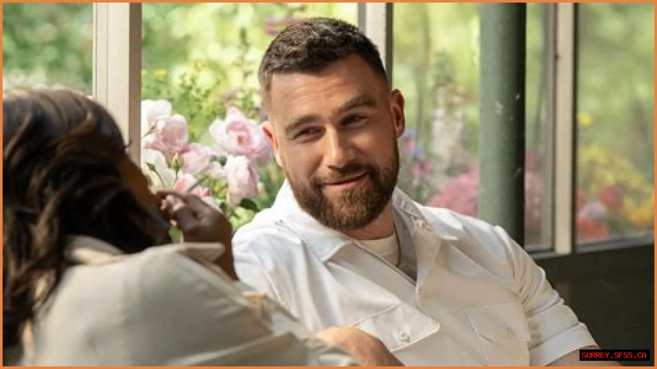 18 Movies & Shows 'Pose' Fans Should Stream If They're Already Obsessed With Ryan Murphy's New Series