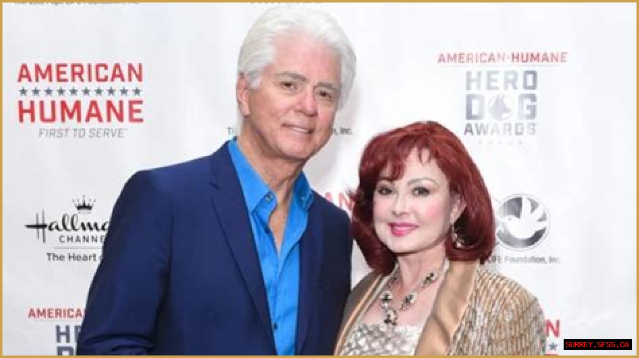 How many times was Naomi Judd married? Meet Larry Strickland, Michael C. Ciminella
