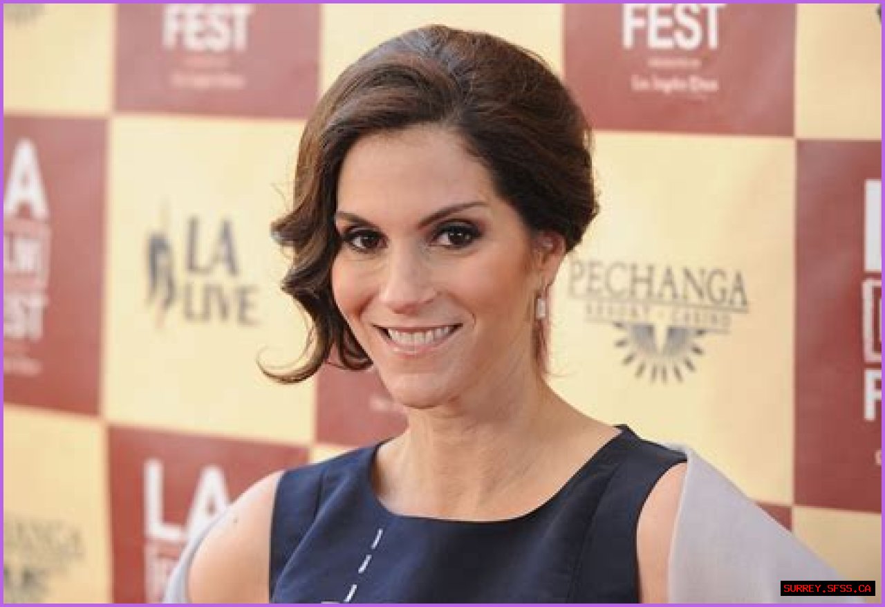 Jami Gertz Net Worth | Celebrity Net Worth
