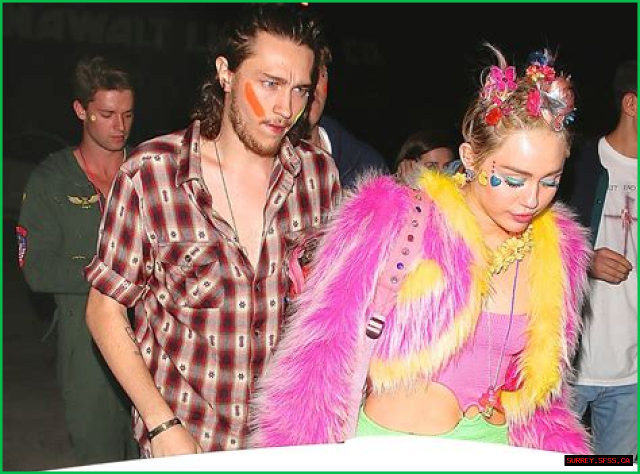 Miley Cyrus Celebrates 22nd Birthday With Patrick Schwarzenegger